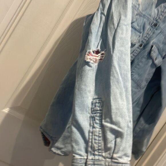 American Eagle flannel lined snap button denim top oversized fit SZ medium - Picture 3 of 10
